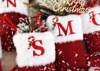 Cozy Holiday Stocking Ideas to Enhance Your Christmas Gift Giving